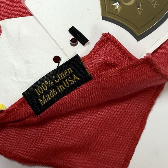 Clifton Wilson English Red 100% Linen Pocket Square With Button New - Picture 5 of 5